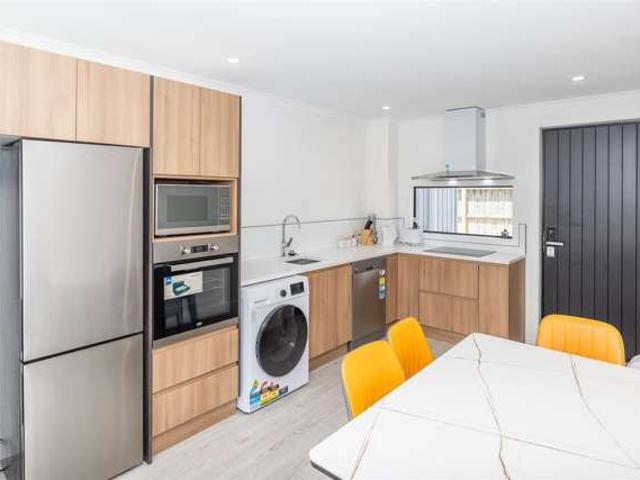 Townhouse for sale in Hamilton, Waikato