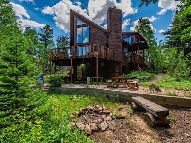 House for sale in Allenspark, Colorado