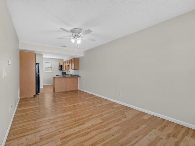 Townhouse for sale in Blue Grass, Iowa
