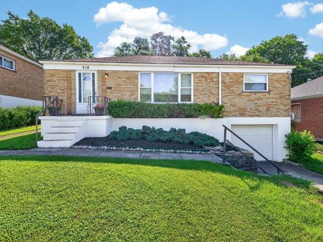 House for sale in Roselawn, Ohio