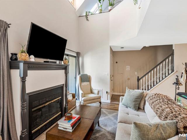 Condo for sale in Carlton Hill, East Rutherford
