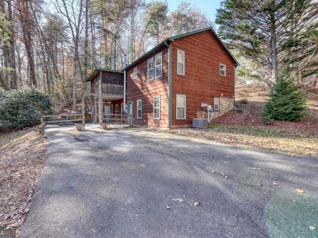 House for sale in Blairsville, Georgia