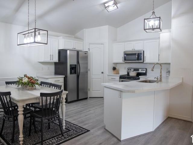 Condo for sale in Pleasant Grove, Utah