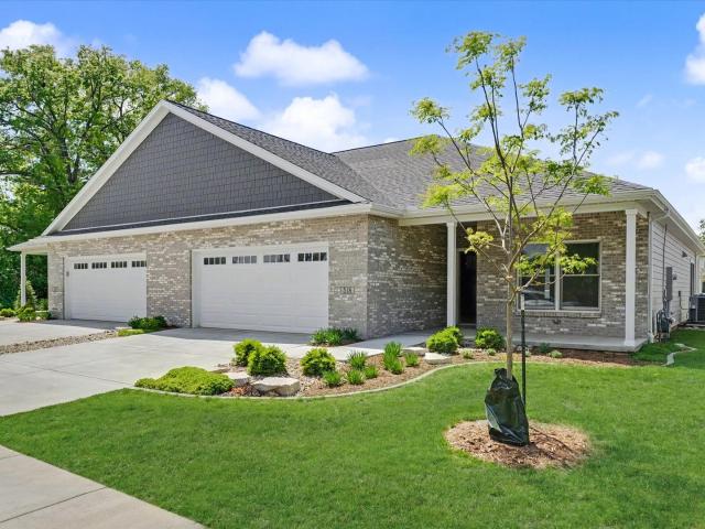 Condo for sale in Fairbury, Illinois
