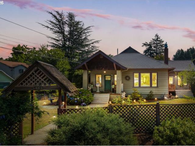 Townhouse for sale in Oregonia