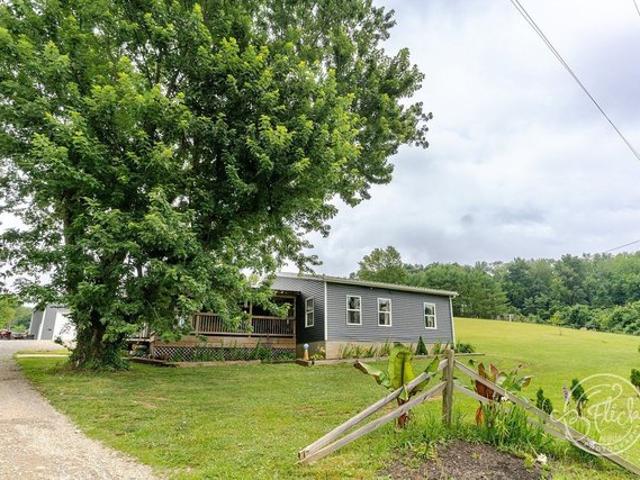 House for sale in Albany, Ohio