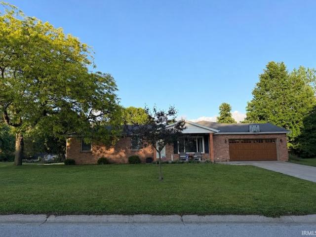 House for sale in Middlebury, Indiana