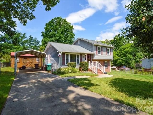 House for sale in Mecklenburg, North Carolina