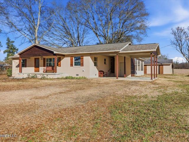 House for sale in Pelahatchie, Mississippi