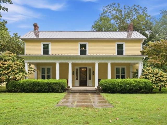 Farm for sale in Hustonville, Kentucky