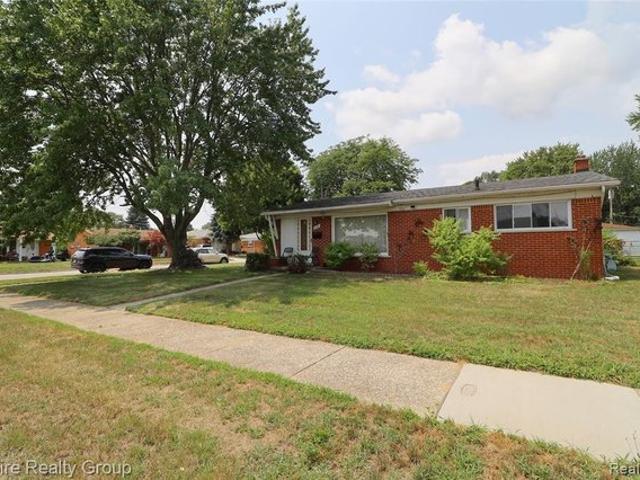 House for sale in Dearborn Heights, Michigan