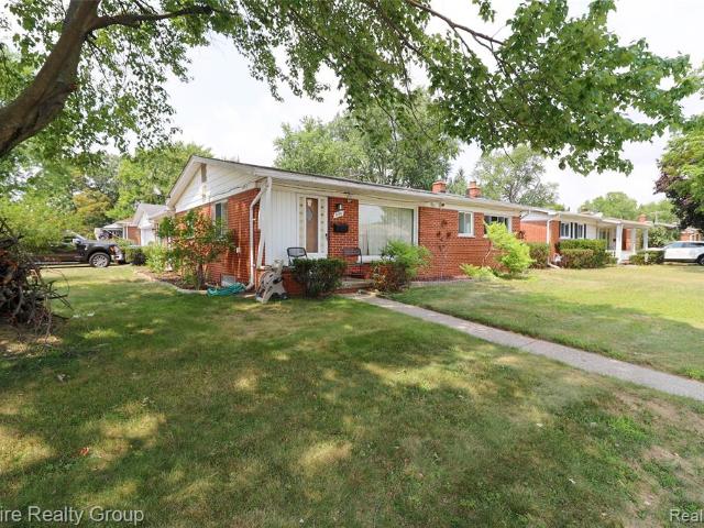 House for sale in Dearborn Heights, Michigan