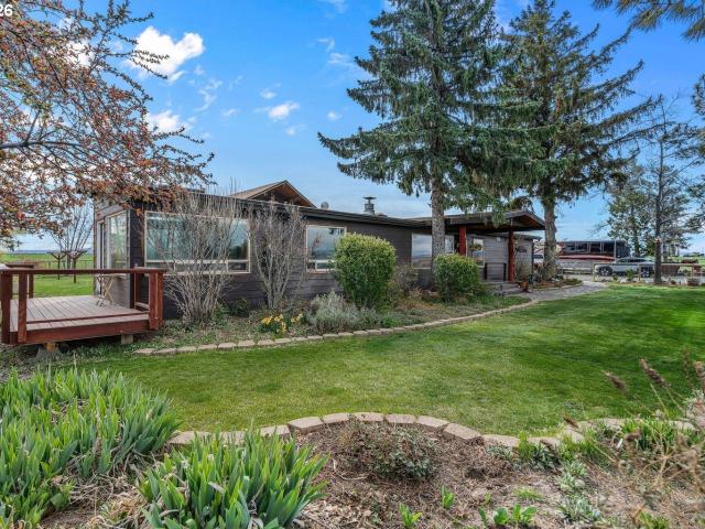 House for sale in Oregonia