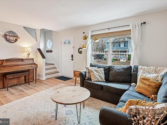 House for sale in Shady Side, Maryland