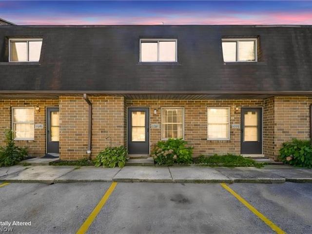 Condo for sale in Kent, Portage County