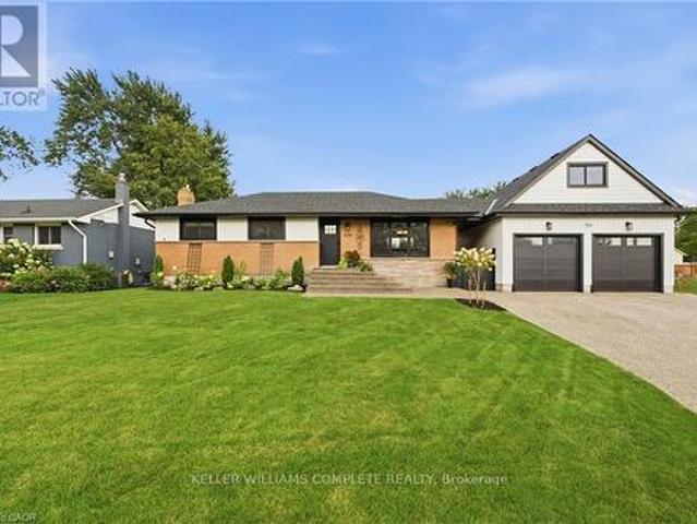 House for sale in Niagara, Ontario