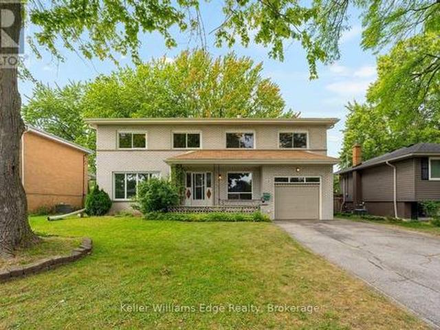 House for sale in Burlington, Ontario