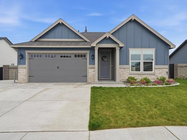House for sale in West Richland, Washington