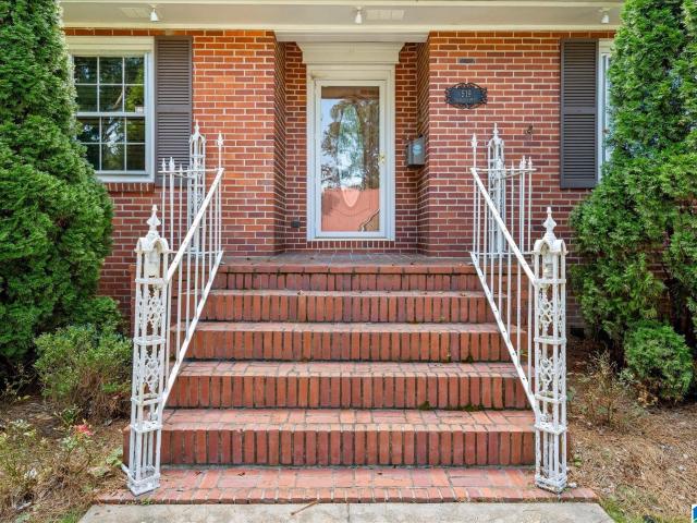 House for sale in Roanoke, Randolph County