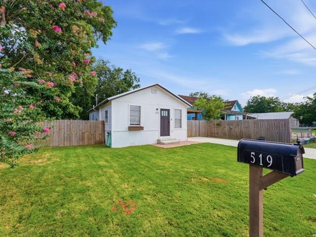 House for sale in Seguin, Texas