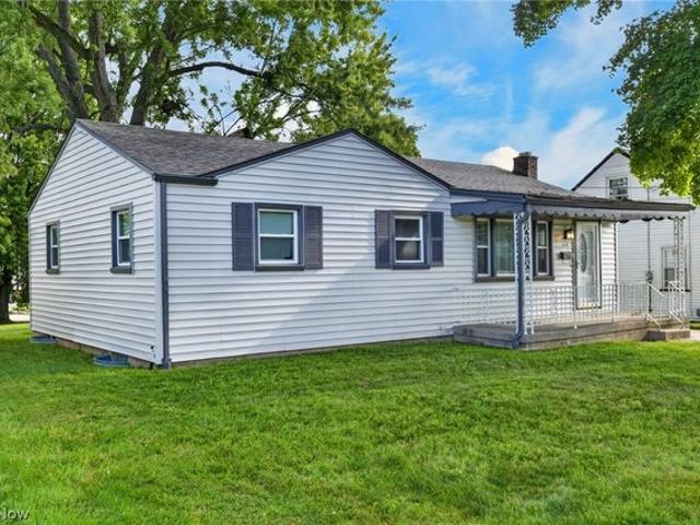 House for sale in Struthers, Ohio