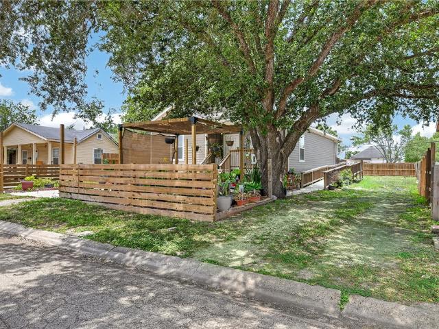 House for sale in Robstown, Texas