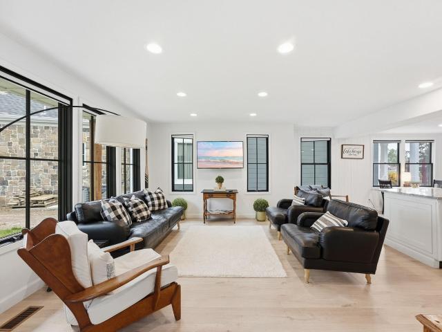 House for sale in Oakwood Park, Syracuse