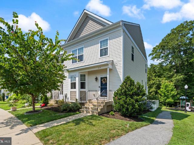 Townhouse for sale in Huntingtown, Maryland