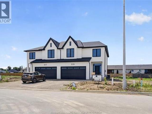House for sale in Ancaster, Ontario