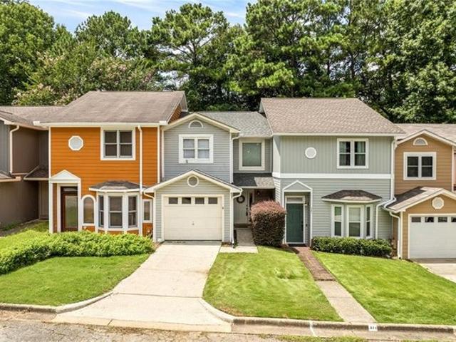 Townhouse for sale in Auburn, Alabama
