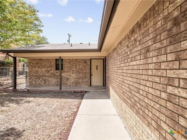 House for sale in Briggs, Texas