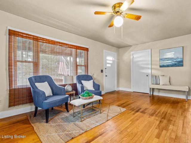 House for sale in La Grange, Kentucky