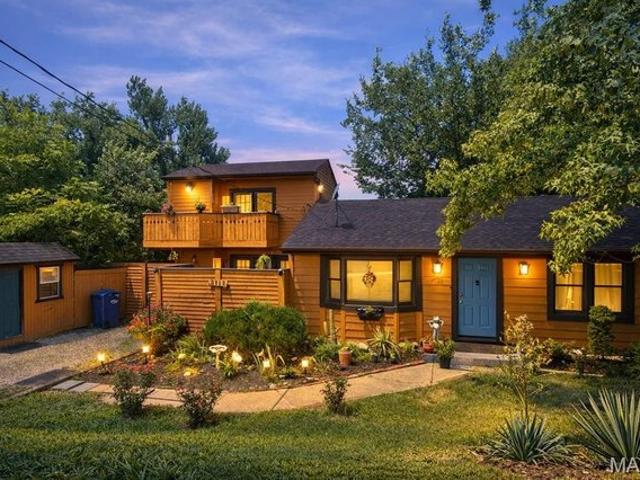 House for sale in Pacific, Missouri