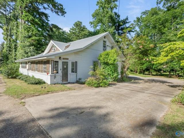 House for sale in Boaz, Alabama