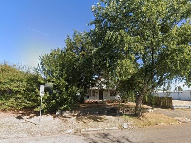 House for sale in Shawnee, Pottawatomie County