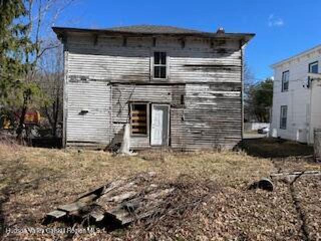 House for sale in Acra, New York