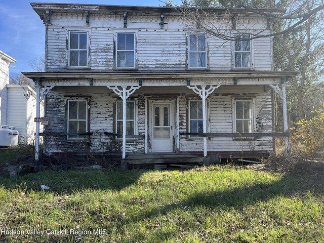 House for sale in Acra, New York