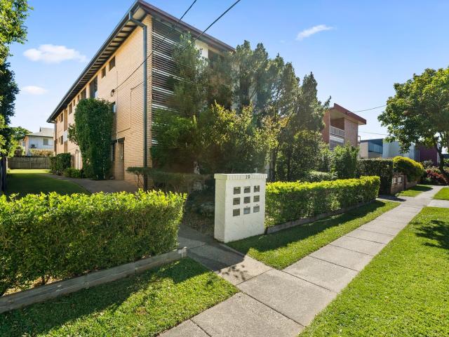 Apartment for rent in Toombul, Queensland