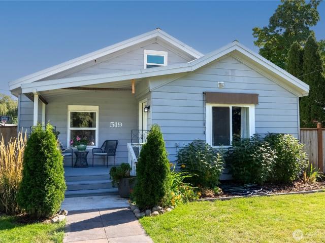 House for sale in Omak, Okanogan County