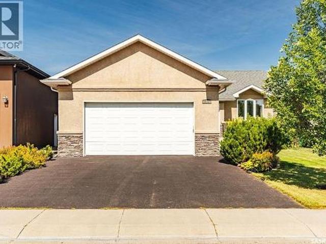 House for sale in Saskatoon, Saskatchewan