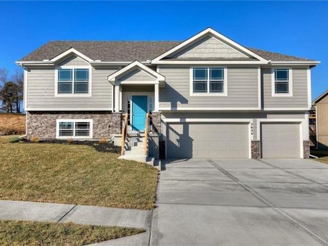 House for sale in Liberty, Missouri