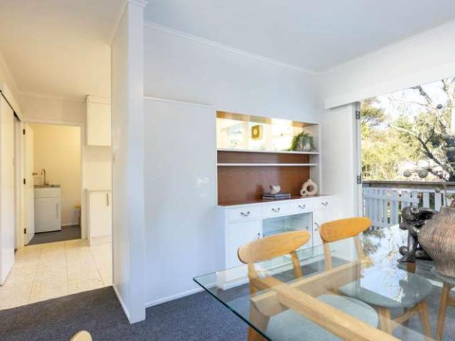 House for sale in Oratia