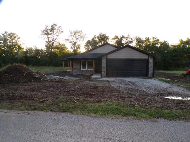 House for sale in Bates City, Lafayette County