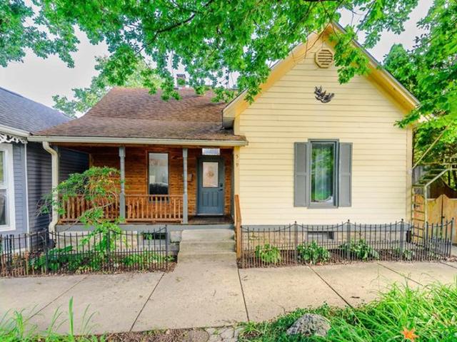 House for sale in Bloomington Of Minnesota, Indiana