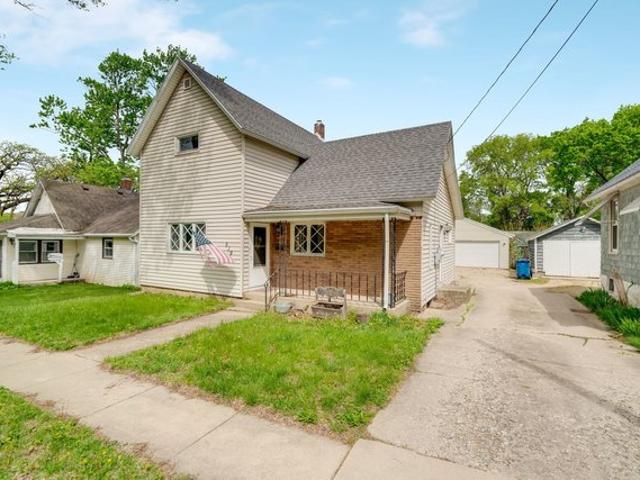 House for sale in Dixon, Illinois