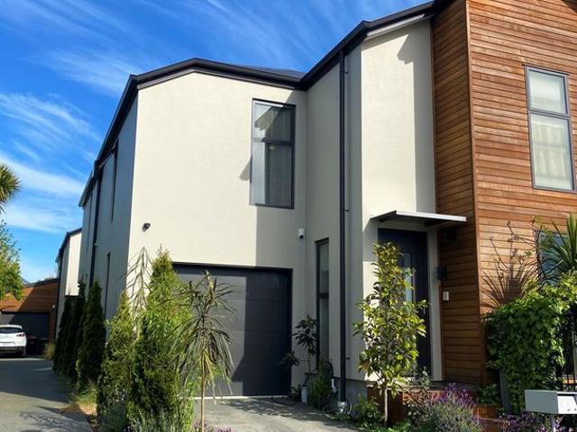 Apartment for rent in Saint Albans, Linwood-Central-Heathcote Community