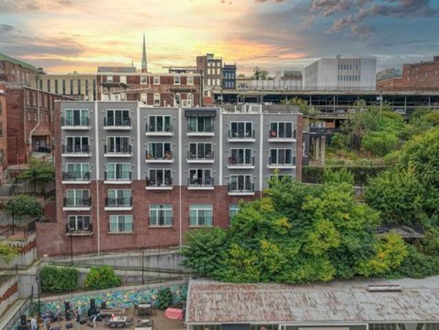Condo for sale in Virginia