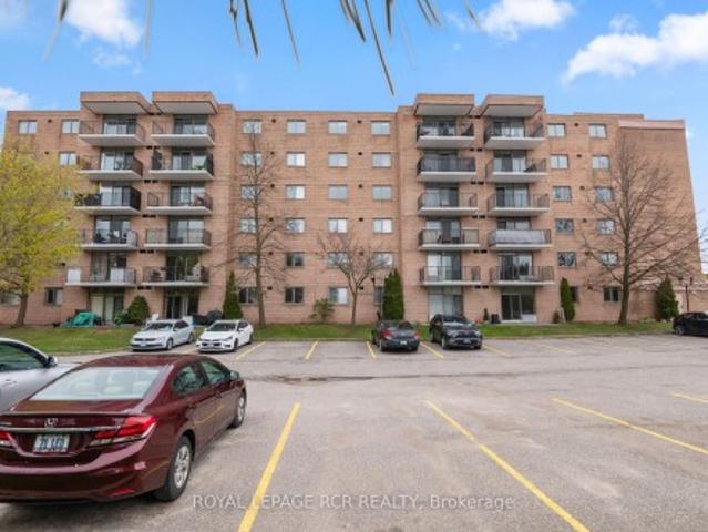 Condo for sale in Dufferin, Ontario