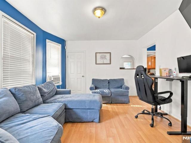 House for sale in Bound Brook, New Jersey