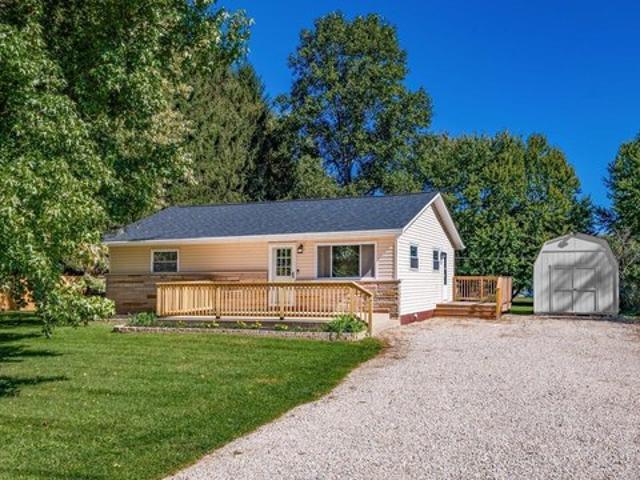 House for sale in Etna, Licking County